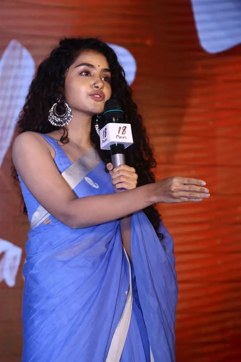 INDIAN ACTRESS ANUPAMA PARAMESWARAN IN BLUE SAREE 10